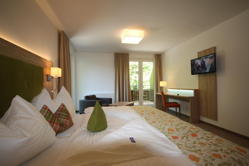 Hotel Aberseehof Sankt Gilgen Habitación foto